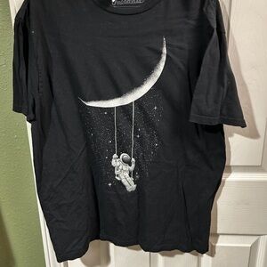 🤙🏽Threadless  Astronaut and Moon Design
